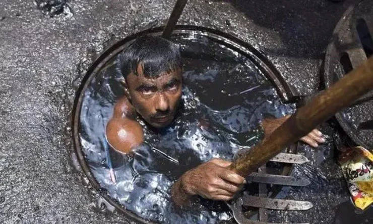 5 nghề khốn khổ nhất thế giới, trả vàng cũng không ai muốn làm 