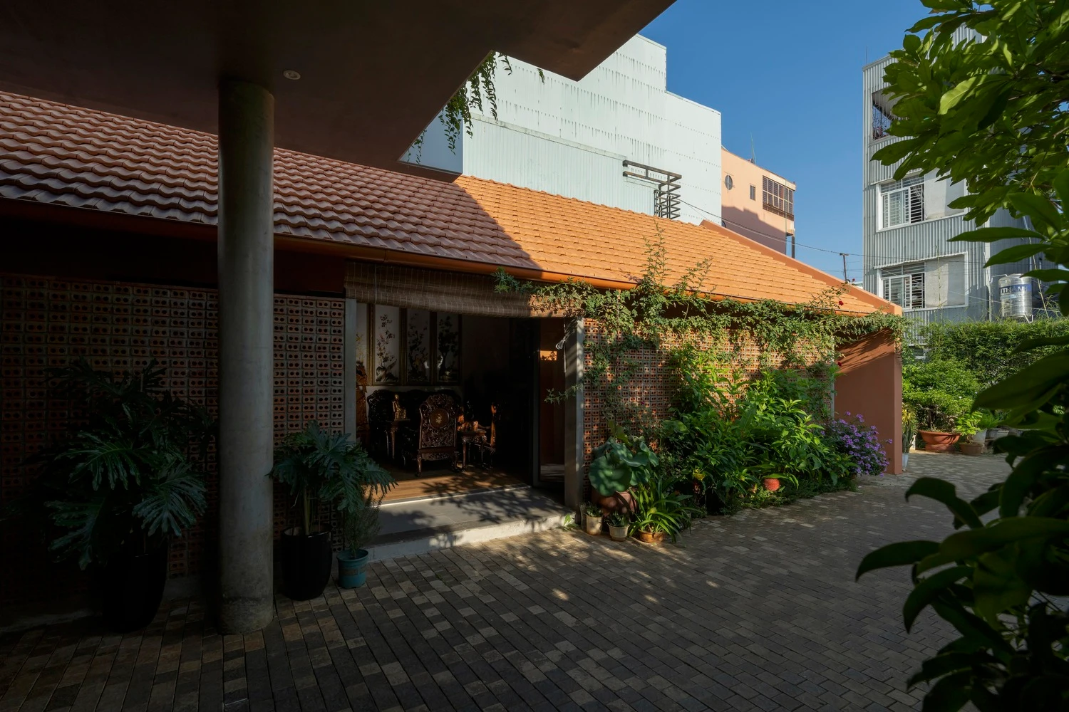 Ngôi nhà Bắc Bộ đẹp mê mẩn giữa lòng Tây Nguyên