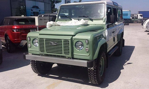 Land Rover Defender Heritage "hàng độc", tiền tỷ tại Việt Nam