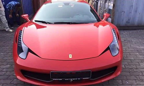 Dân chơi Việt sắm “siêu ngựa” Ferrari 458 Spider giá 15 tỷ