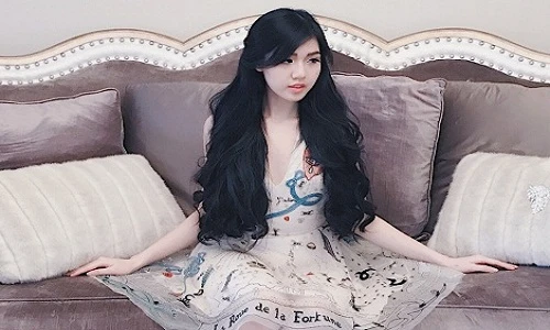 Bà mẹ 9X Việt kiều và cuộc sống xa hoa vạn người mơ