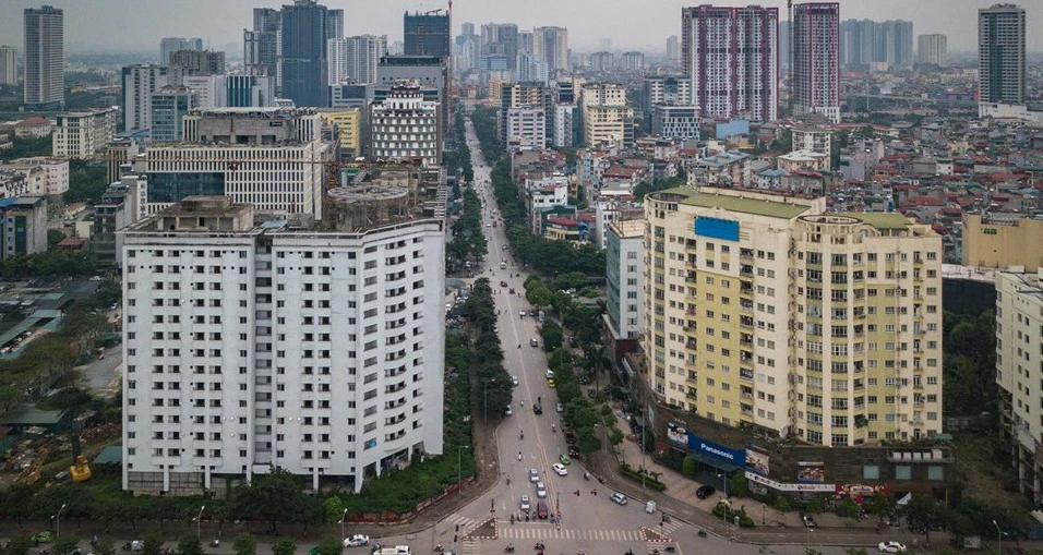 Chung cư bỏ hoang 9 năm ở đất vàng Hà Nội