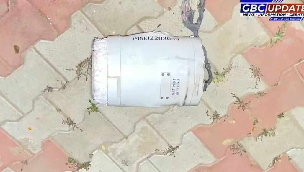 Phát hiện này, được báo cáo vào ngày 7/5/2025, trong bối cảnh diễn ra cuộc giao tranh dữ dội bằng tên lửa và không kích, bắt nguồn từ một cuộc tấn công khủng bố chết người ở Kashmir hai tuần trước đó.