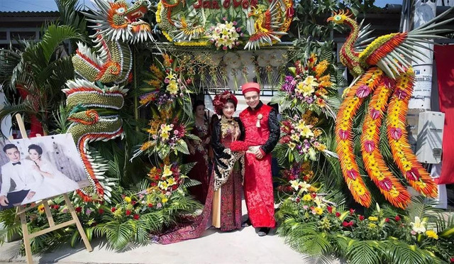 Lê Dương Bảo Lâm bỏ dở đám cưới, vợ một mình vào lễ đường - Hình 2 Le Duong Bao Lam bo do dam cuoi, vo mot minh vao le duong-Hinh-2