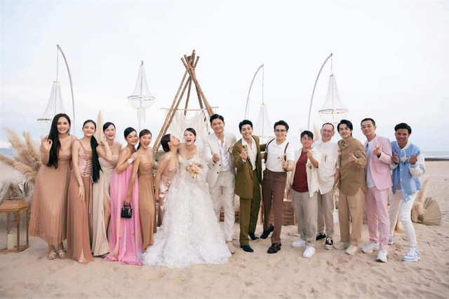 Hàng loạt người nổi tiếng đăng ảnh chồng Minh Hằng: Người che kỹ, kẻ xóa vội - Hình 2 Hang loat nguoi noi tieng dang anh chong Minh Hang: Nguoi che ky, ke xoa voi-Hinh-2