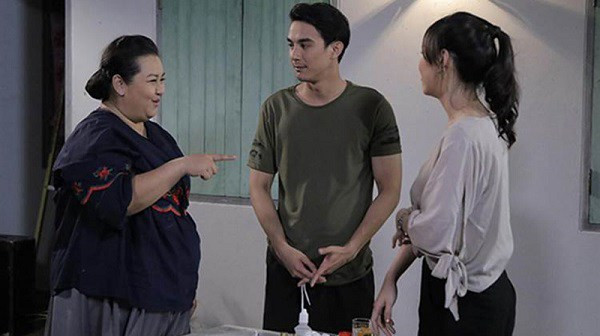 Biết sính lễ mẹ chồng chuẩn bị cho em chồng, tôi tức tốc gọi người bán vội Biet sinh le me chong chuan bi cho em chong, toi tuc toc goi nguoi ban voi