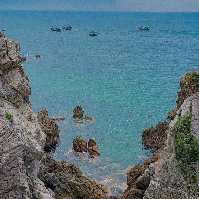 Nghỉ hè ở Quảng Ninh: Không chỉ có vịnh Hạ Long để khám phá - Hình 3 Nghi he o Quang Ninh: Khong chi co vinh Ha Long de kham pha-Hinh-3