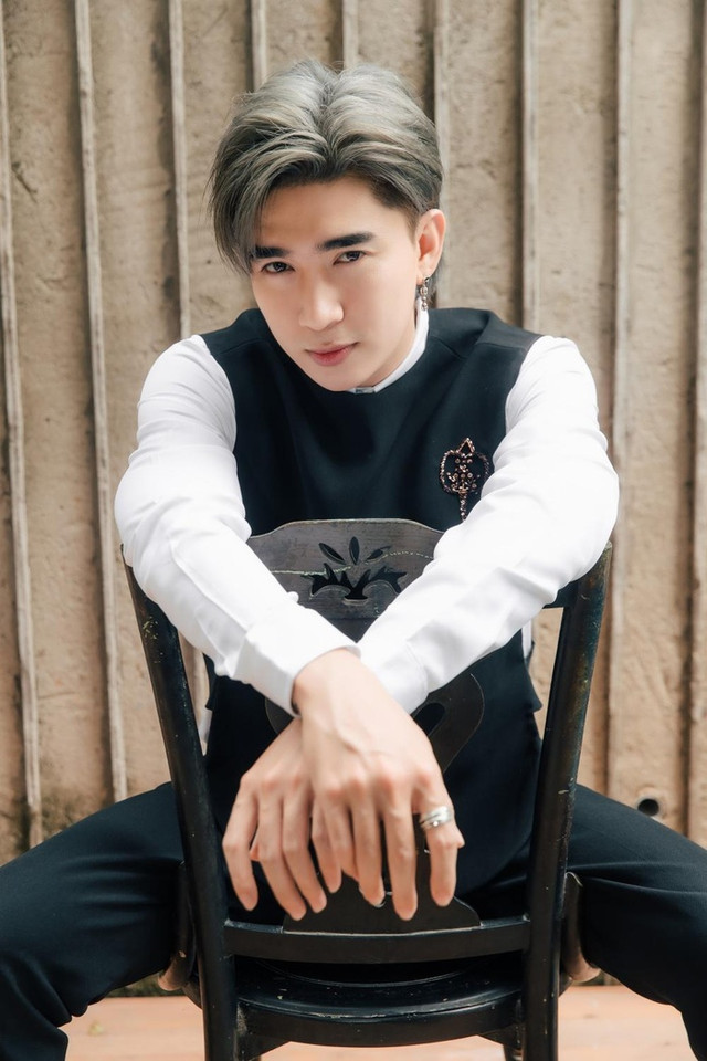 Viết lời Việt cho nhạc Hoa, Chi Dân bị "ném đá" vì ca từ... thô thiển? - Hình 4 Viet loi Viet cho nhac Hoa, Chi Dan bi