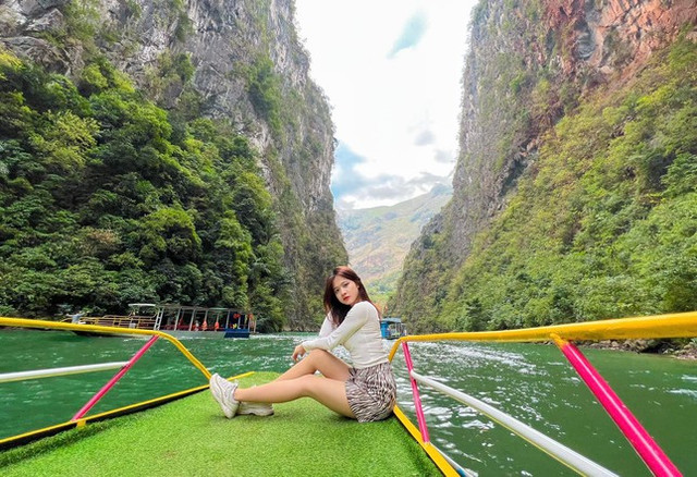 Bạn trẻ thư giãn xả stress, hào hứng check-in tại những địa điểm đẹp mê ly - Hình 9 Ban tre thu gian xa stress, hao hung check-in tai nhung dia diem dep me ly-Hinh-9