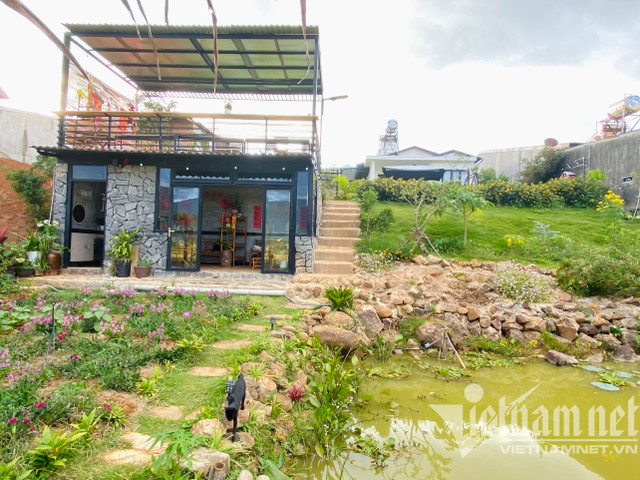 Mẹ đơn thân dựng nhà vườn nghỉ dưỡng 350 triệu đẹp như homestay tặng con - Hình 8 Me don than dung nha vuon nghi duong 350 trieu dep nhu homestay tang con-Hinh-8