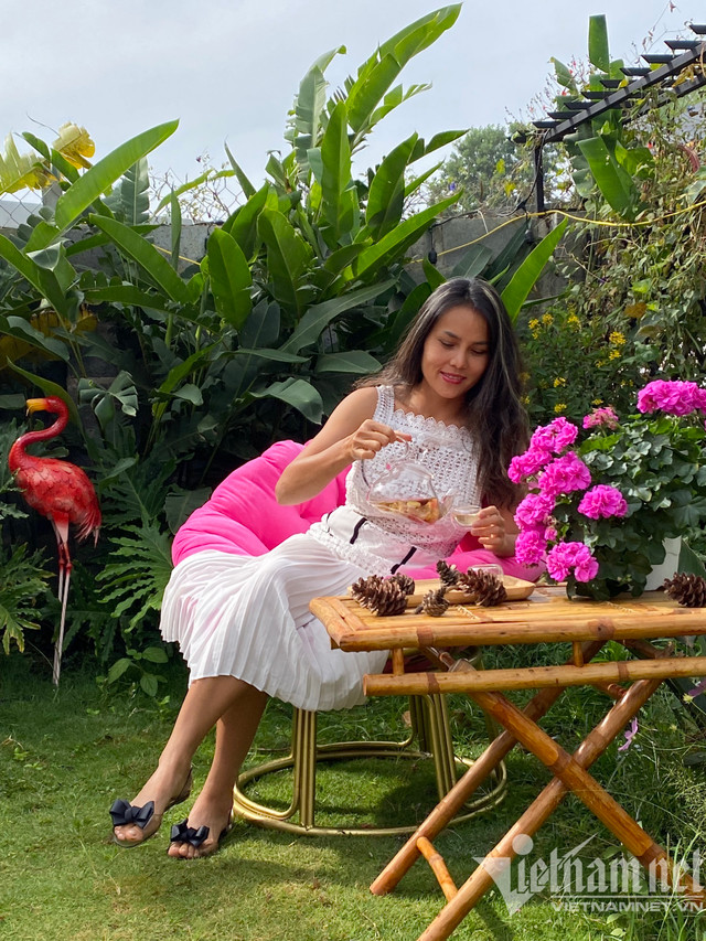 Mẹ đơn thân dựng nhà vườn nghỉ dưỡng 350 triệu đẹp như homestay tặng con - Hình 9 Me don than dung nha vuon nghi duong 350 trieu dep nhu homestay tang con-Hinh-9