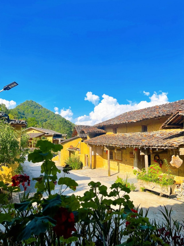 Khám phá Hà Giang: Đắm mình trong vẻ hoang sơ, núi đá hùng vĩ - Hình 9 Kham pha Ha Giang: Dam minh trong ve hoang so, nui da hung vi-Hinh-9