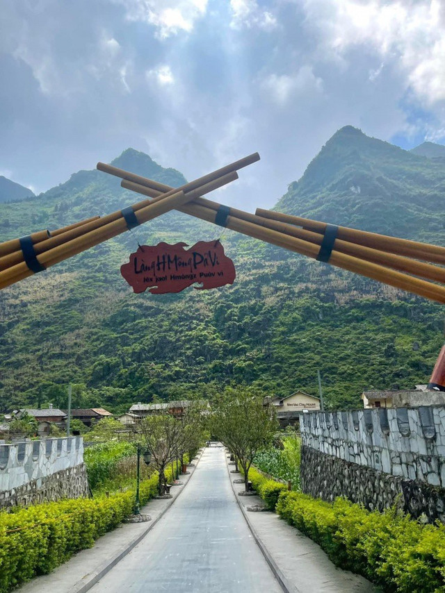 Khám phá Hà Giang: Đắm mình trong vẻ hoang sơ, núi đá hùng vĩ - Hình 10 Kham pha Ha Giang: Dam minh trong ve hoang so, nui da hung vi-Hinh-10