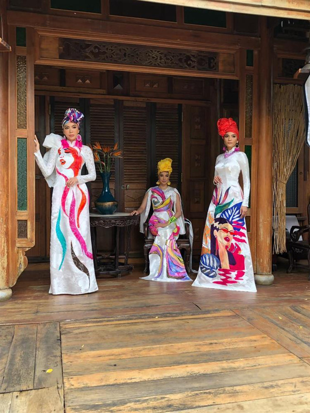 Mỹ nhân Việt hiếm hoi 'hạ' được nhan sắc Phạm Hương - Hình 2 My nhan Viet hiem hoi 'ha' duoc nhan sac Pham Huong-Hinh-2