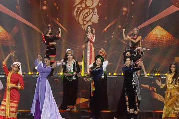 Nông Thúy Hằng đăng quang Hoa hậu các Dân tộc Việt Nam 2022 - Hình 12 Nong Thuy Hang dang quang Hoa hau cac Dan toc Viet Nam 2022-Hinh-12
