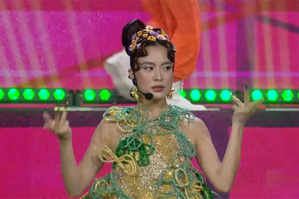 Nông Thúy Hằng đăng quang Hoa hậu các Dân tộc Việt Nam 2022 - Hình 22 Nong Thuy Hang dang quang Hoa hau cac Dan toc Viet Nam 2022-Hinh-22