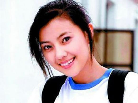 Khi còn trẻ, Chương Tử Di, Thang Duy, Cao Viên Viên ai đẹp nhất? - Hình 4 Khi con tre, Chuong Tu Di, Thang Duy, Cao Vien Vien ai dep nhat?-Hinh-4