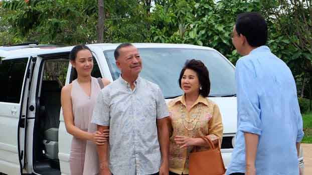 Vợ chồng không giàu vẫn lập quỹ tiết kiệm cho bố mẹ 2 bên Vo chong khong giau van lap quy tiet kiem cho bo me 2 ben