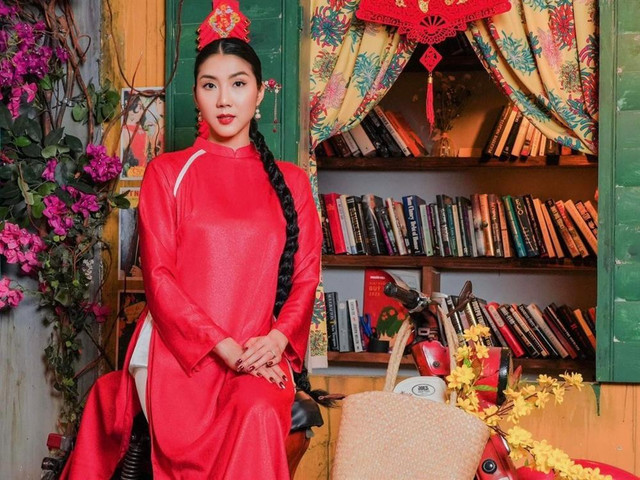 Ngọc Quyên rực rỡ áo dài đón Tết ở trời Tây Ngoc Quyen ruc ro ao dai don Tet o troi Tay