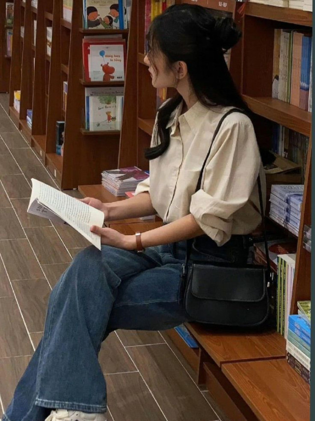 Mẹ chồng tương lai luôn kè kè bên con trai không rời Me chong tuong lai luon ke ke ben con trai khong roi