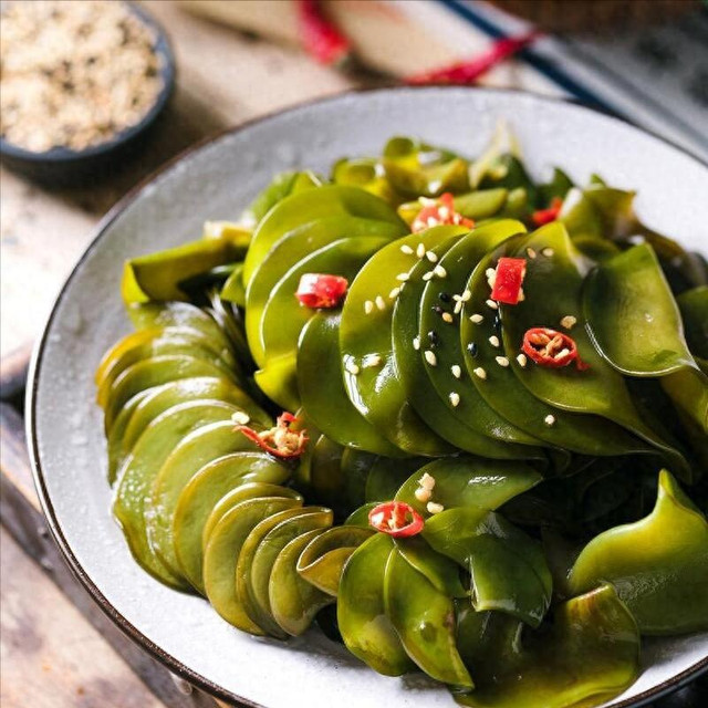 Loại rau đến từ biển có lượng canxi gấp 10 lần sữa Loai rau den tu bien co luong canxi gap 10 lan sua
