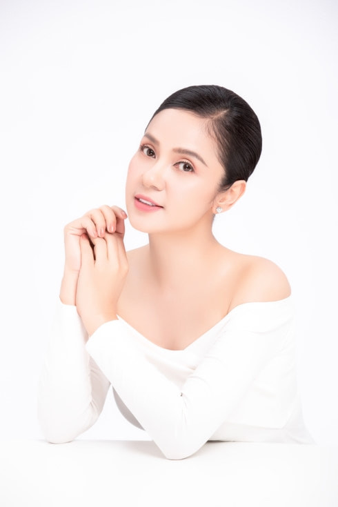 Việt Trinh nói lý do không thanh minh khi vướng thị phi - Hình 3 Viet Trinh noi ly do khong thanh minh khi vuong thi phi-Hinh-3