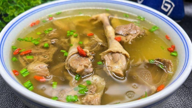 Loại thịt dinh dưỡng gấp 10 lần thịt gà, giúp tăng cường sinh lực Loai thit dinh duong gap 10 lan thit ga, giup tang cuong sinh luc