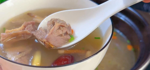 Loại thịt dinh dưỡng gấp 10 lần thịt gà, giúp tăng cường sinh lực - Hình 9 Loai thit dinh duong gap 10 lan thit ga, giup tang cuong sinh luc-Hinh-9