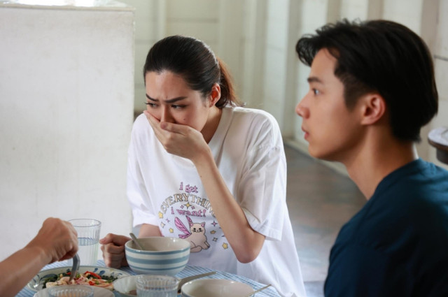 Biết lương đồng nghiệp của chồng 60 triệu/tháng, tôi muốn ly hôn Biet luong dong nghiep cua chong 60 trieu/thang, toi muon ly hon