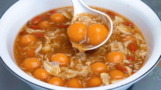 Loại củ trường thọ, chất xơ gấp gần 4 lần bí ngô - Hình 3 Loai cu truong tho, chat xo gap gan 4 lan bi ngo-Hinh-3