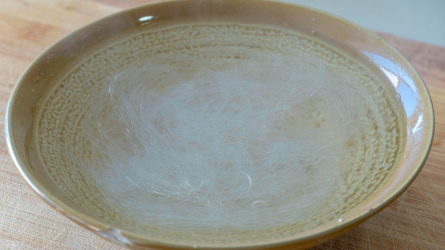 Loại rau càng ăn nhiều mắt càng sáng, làm món gì cũng ngon - Hình 14 Loai rau cang an nhieu mat cang sang, lam mon gi cung ngon-Hinh-14