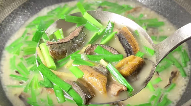 Loại thịt “tăng lực”, xào với rau “bổ dương“, nam ăn khỏe thận - Hình 2 Loai thit “tang luc”, xao voi rau “bo duong“, nam an khoe than-Hinh-2