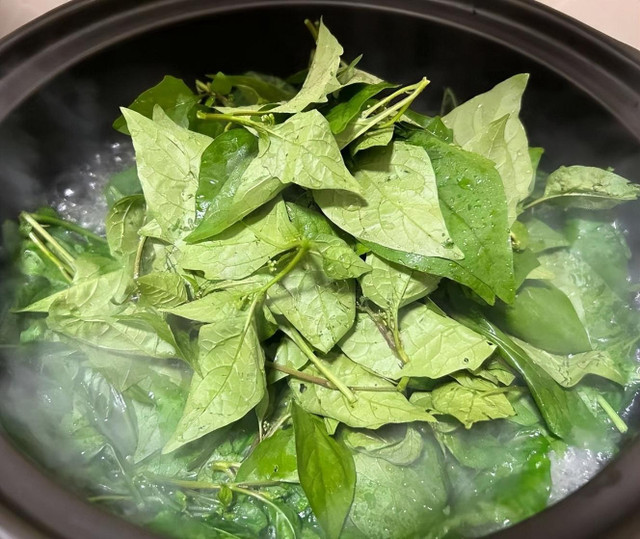 Loại rau dại xưa chả ai thèm, nay thành đặc sản, giúp giải độc - Hình 5 Loai rau dai xua cha ai them, nay thanh dac san, giup giai doc-Hinh-5