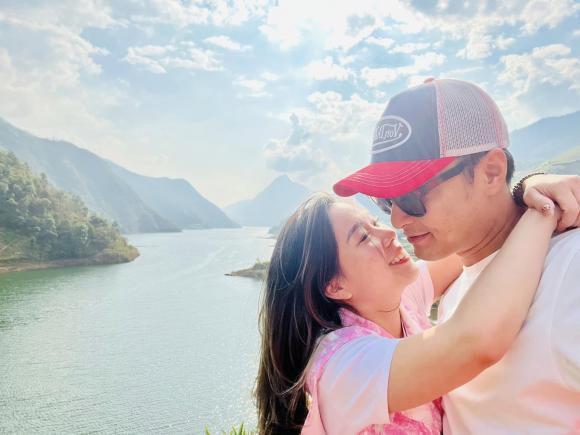 Hồng Đăng thay đổi những điều này để lấy lại hình ảnh sau scandal - Hình 4 Hong Dang thay doi nhung dieu nay de lay lai hinh anh sau scandal-Hinh-4