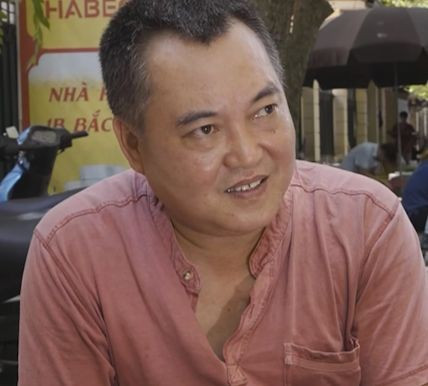 MC Lưu Minh Vũ ở tuổi 54 khác lạ không nhận ra - Hình 2 MC Luu Minh Vu o tuoi 54 khac la khong nhan ra-Hinh-2