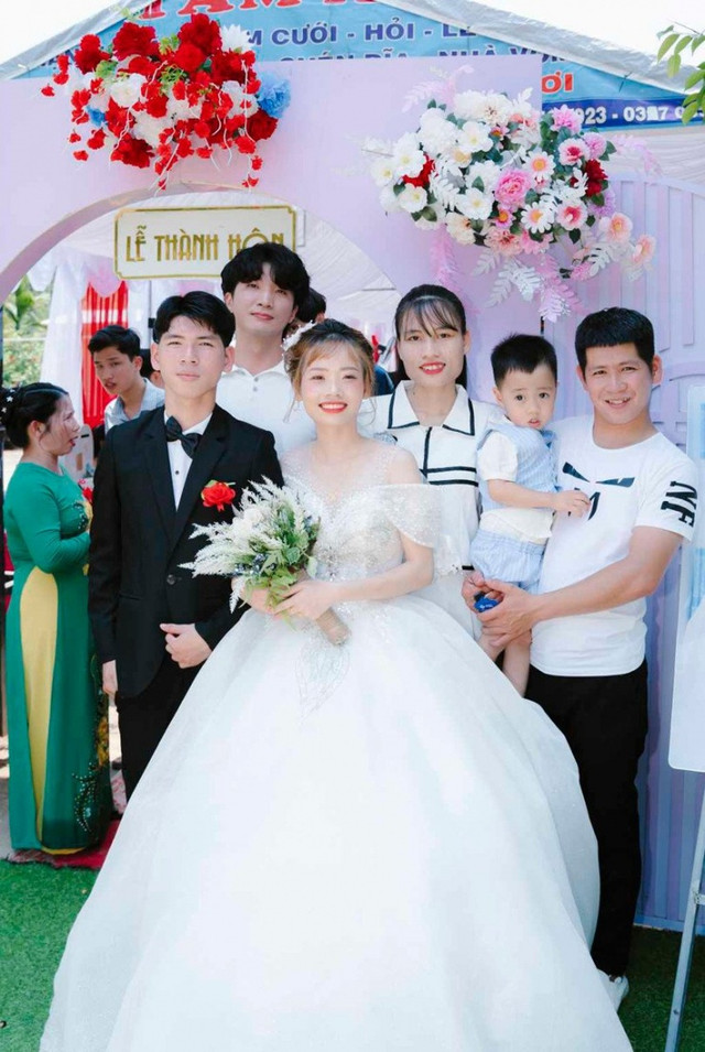 Hai anh em ruột làm rể một nhà, bối rối chuyện xưng hô - Hình 2 Hai anh em ruot lam re mot nha, boi roi chuyen xung ho-Hinh-2