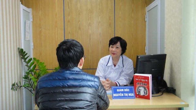 Vì câu nói của chồng, vợ lập tức đưa con đi xét nghiệm ADN Vi cau noi cua chong, vo lap tuc dua con di xet nghiem ADN