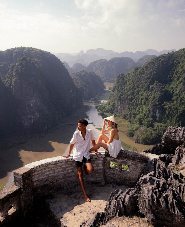 Những điều hút du khách ở “thánh địa check-in” Hang Múa Nhung dieu hut du khach o “thanh dia check-in” Hang Mua