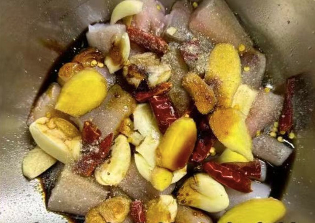 Loại cá mềm hơn đậu phụ, ít xương, nhiều thịt, giá rẻ - Hình 5 Loai ca mem hon dau phu, it xuong, nhieu thit, gia re-Hinh-5