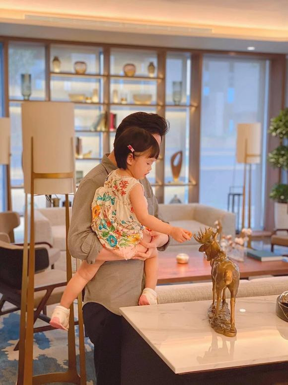 Tổ ấm của Đặng Thu Thảo cực đẳng cấp: Nằm ngay con đường đắc địa - Hình 5 To am cua Dang Thu Thao cuc dang cap: Nam ngay con duong dac dia-Hinh-5