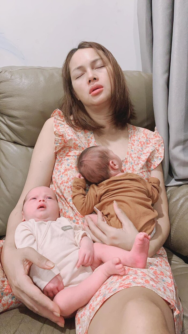 Hình ảnh mẹ bỉm của Á hậu Diễm Châu: Đầu bù tóc rối - Hình 2 Hinh anh me bim cua A hau Diem Chau: Dau bu toc roi-Hinh-2