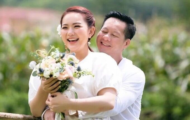 Những nghệ sĩ Việt cưới lâu nhưng không đăng ký kết hôn - Hình 4 Nhung nghe si Viet cuoi lau nhung khong dang ky ket hon-Hinh-4