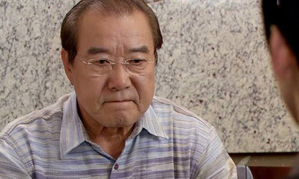 Vợ mất, anh đưa con về bên ngoại sống, lý do gây bất ngờ Vo mat, anh dua con ve ben ngoai song, ly do gay bat ngo