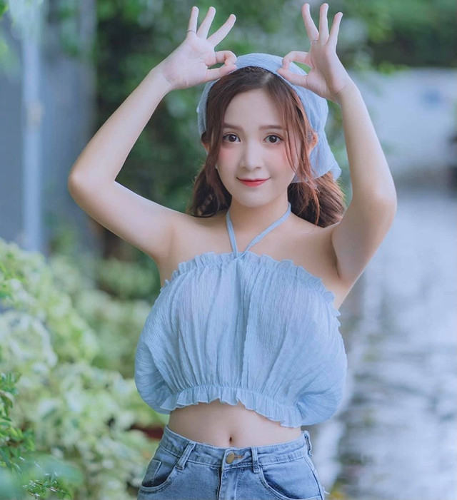 Đời thường của hot girl cao 1m53, đọ sắc Quỳnh Kool "Gara hạnh phúc" - Hình 6 Doi thuong cua hot girl cao 1m53, do sac Quynh Kool