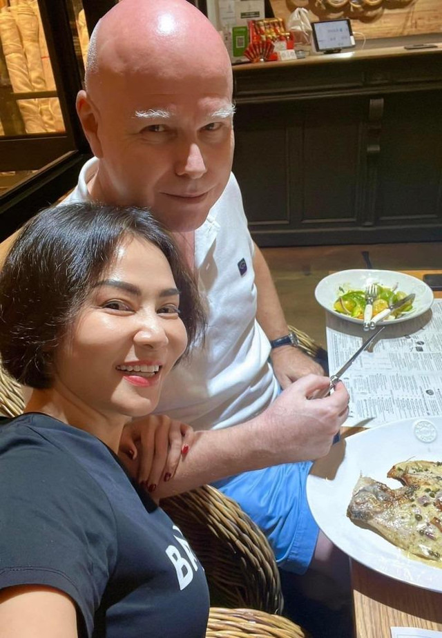 Thu Minh: "Chồng tôi đốt đuốc không tìm được người thứ 2" - Hình 11 Thu Minh: