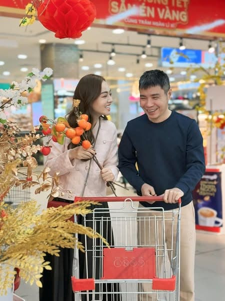 Bố chồng tâm sự với Ngọc Hà, dặn dò Công Lý một điều - Hình 3 Bo chong tam su voi Ngoc Ha, dan do Cong Ly mot dieu-Hinh-3