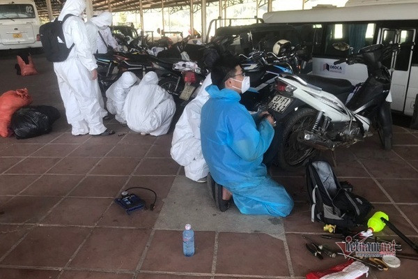 TT-Huế sẽ xử phạt người dân từ tỉnh, thành có dịch về quê tự phát - Hình 4 TT-Hue se xu phat nguoi dan tu tinh, thanh co dich ve que tu phat-Hinh-4