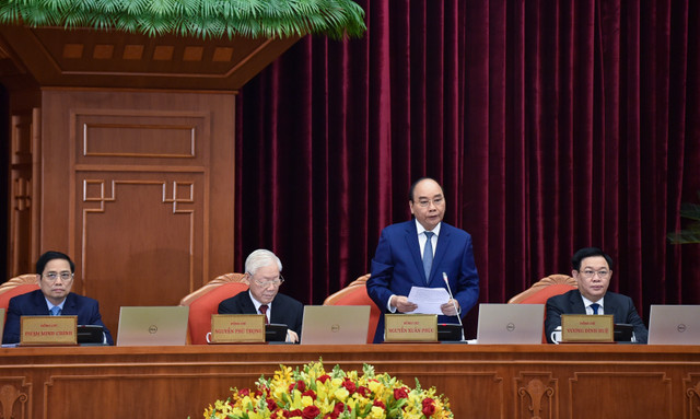 Trung ương thảo luận về phòng chống dịch, lùi cải cách tiền lương - Hình 2 Trung uong thao luan ve phong chong dich, lui cai cach tien luong-Hinh-2