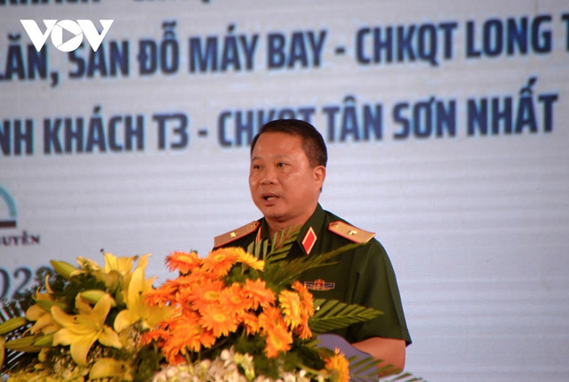 Thủ tướng phát lệnh khởi công 3 gói thầu sân bay Long Thành và Tân Sơn Nhất - Hình 3 Thu tuong phat lenh khoi cong 3 goi thau san bay Long Thanh va Tan Son Nhat-Hinh-3
