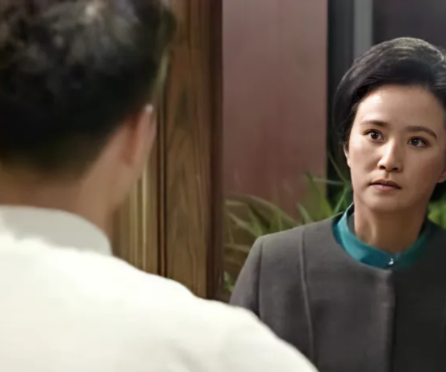 Cưới vợ giàu, đêm tân hôn tôi bàng hoàng khi biết sự thật Cuoi vo giau, dem tan hon toi bang hoang khi biet su that
